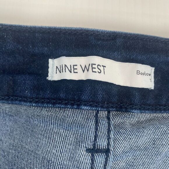 Nine West Jeans Bootcut Denim Women's Size 18 Blue 5-Pocket Mid Rise Medium Wash - Picture 13 of 16